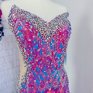 Portia and Scarlett rain-stone multi color Gown SZ 6 New with tag on